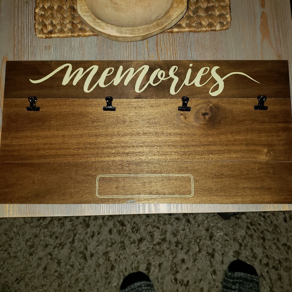 4 clip photo wall art